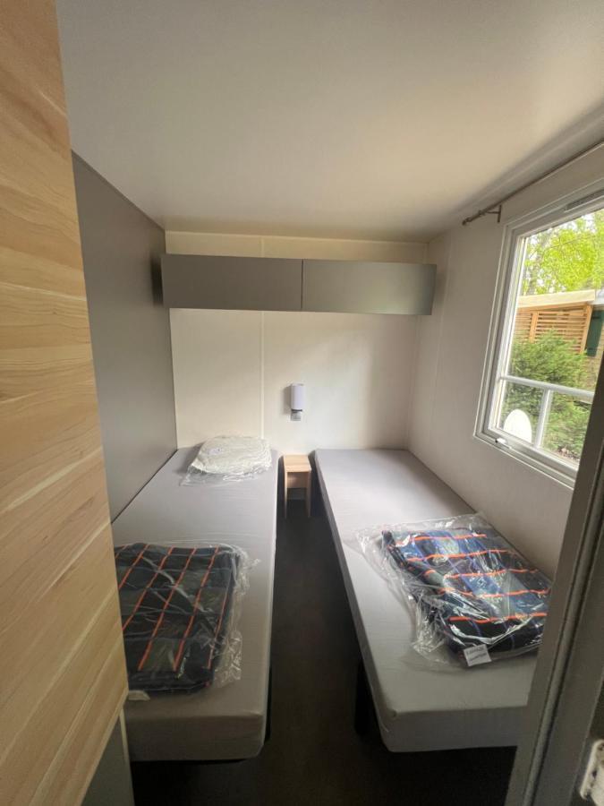 Mobil Home Du Lac - Camping 4 Etoiles Aureilhan  Zewnętrze zdjęcie